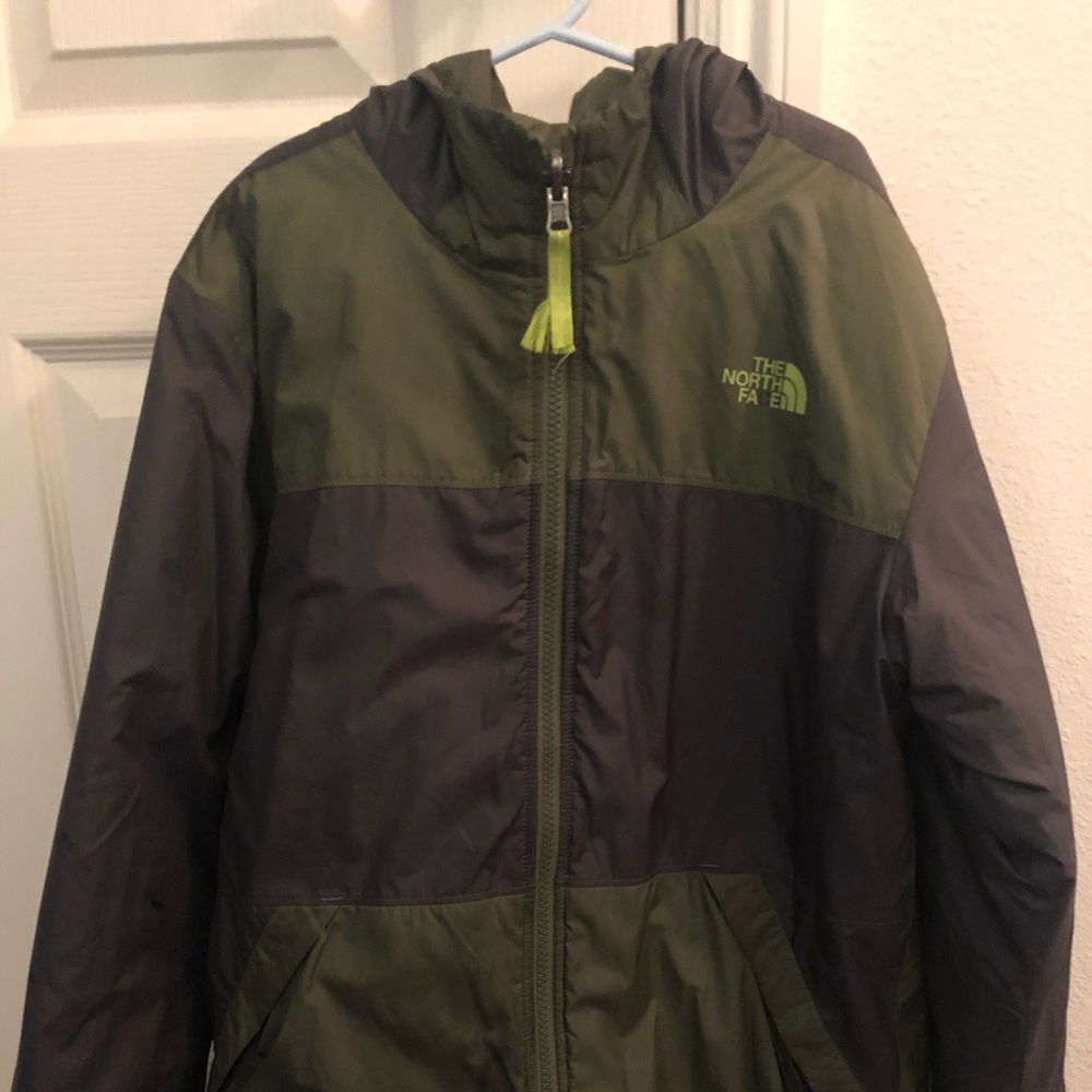 SOLD The North Face Reversible jacket size M 10-12